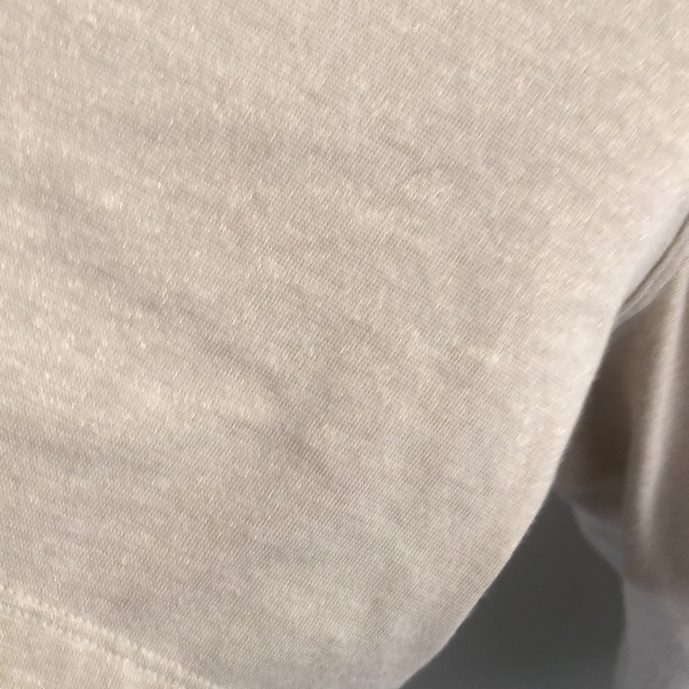Lululemon shirt - Picture 5 of 8